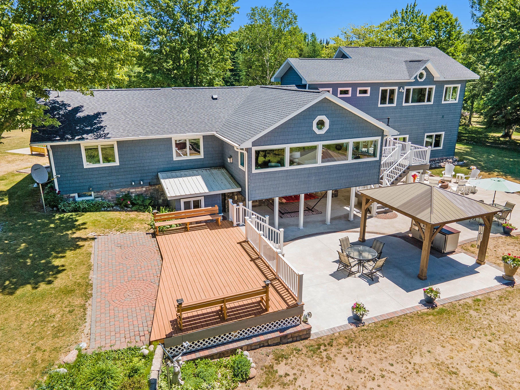 2719 Grant Siding Road Cheboygan, MI 49721 - Photo 3 of 47 Gallery Image 3