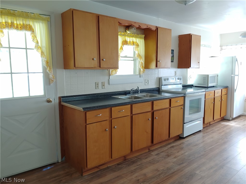1110 Black Road Hopewell, OH 43746 - Photo 6 of 17