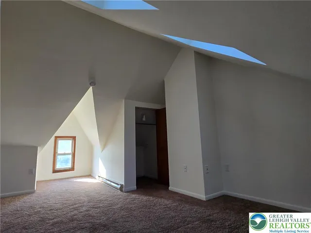 $1,350 | 215 Bushkill Street, Easton, PA 18042