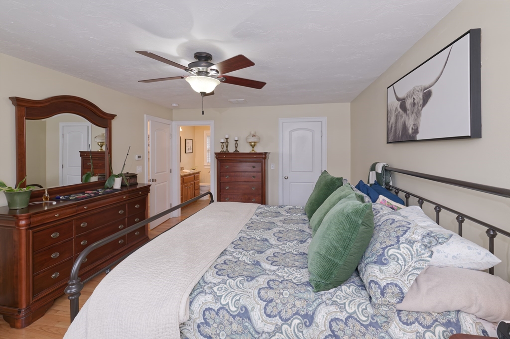192 Rebecca Road Northbridge, MA 01588 - Photo 20 of 42