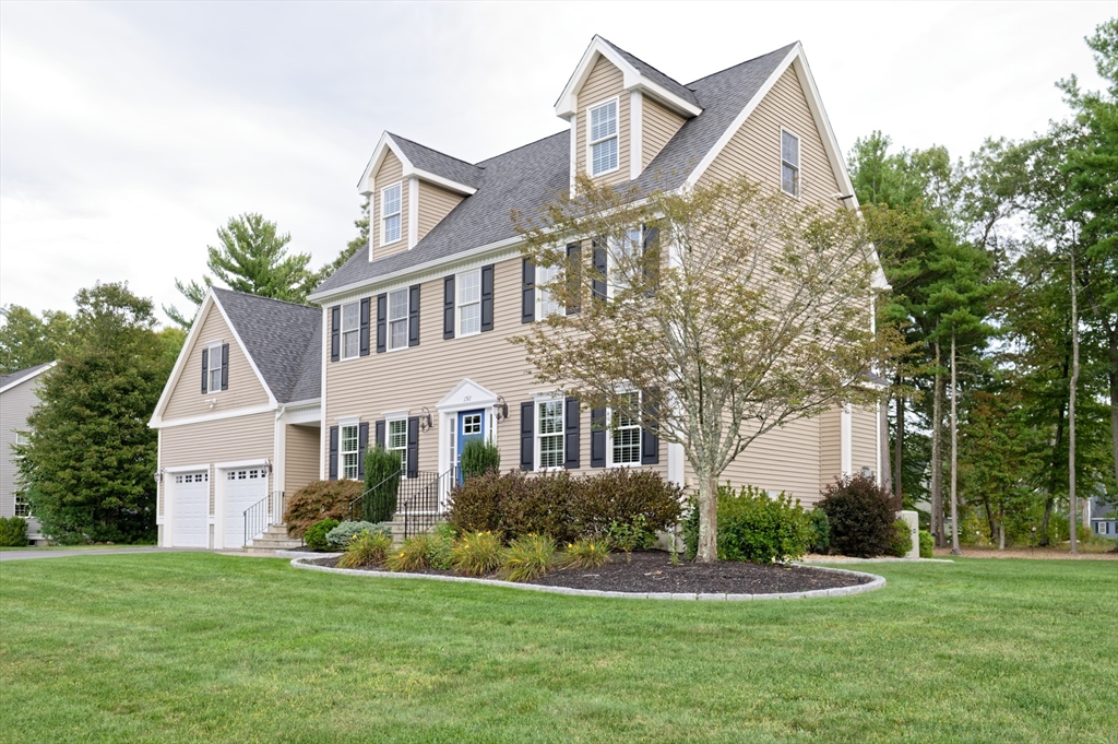 192 Rebecca Road Northbridge, MA 01588 - Photo 2 of 42