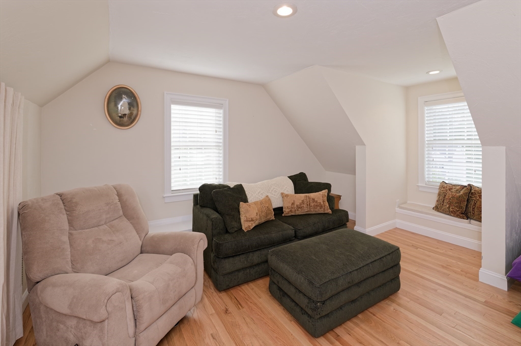 192 Rebecca Road Northbridge, MA 01588 - Photo 36 of 42