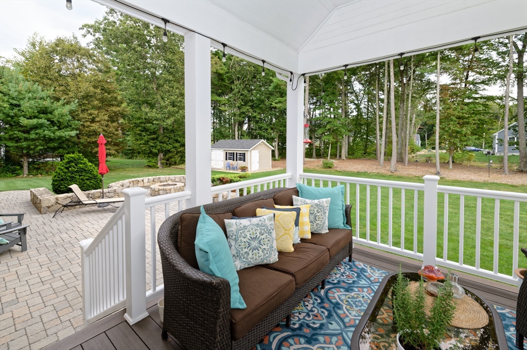 192 Rebecca Road Northbridge, MA 01588 - Photo 38 of 42