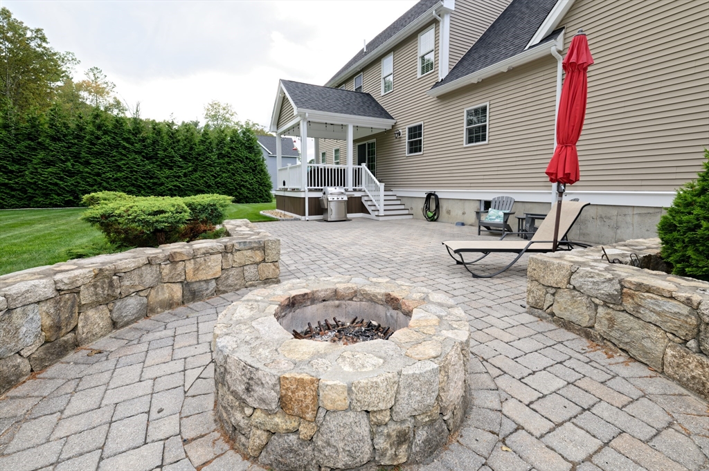192 Rebecca Road Northbridge, MA 01588 - Photo 40 of 42