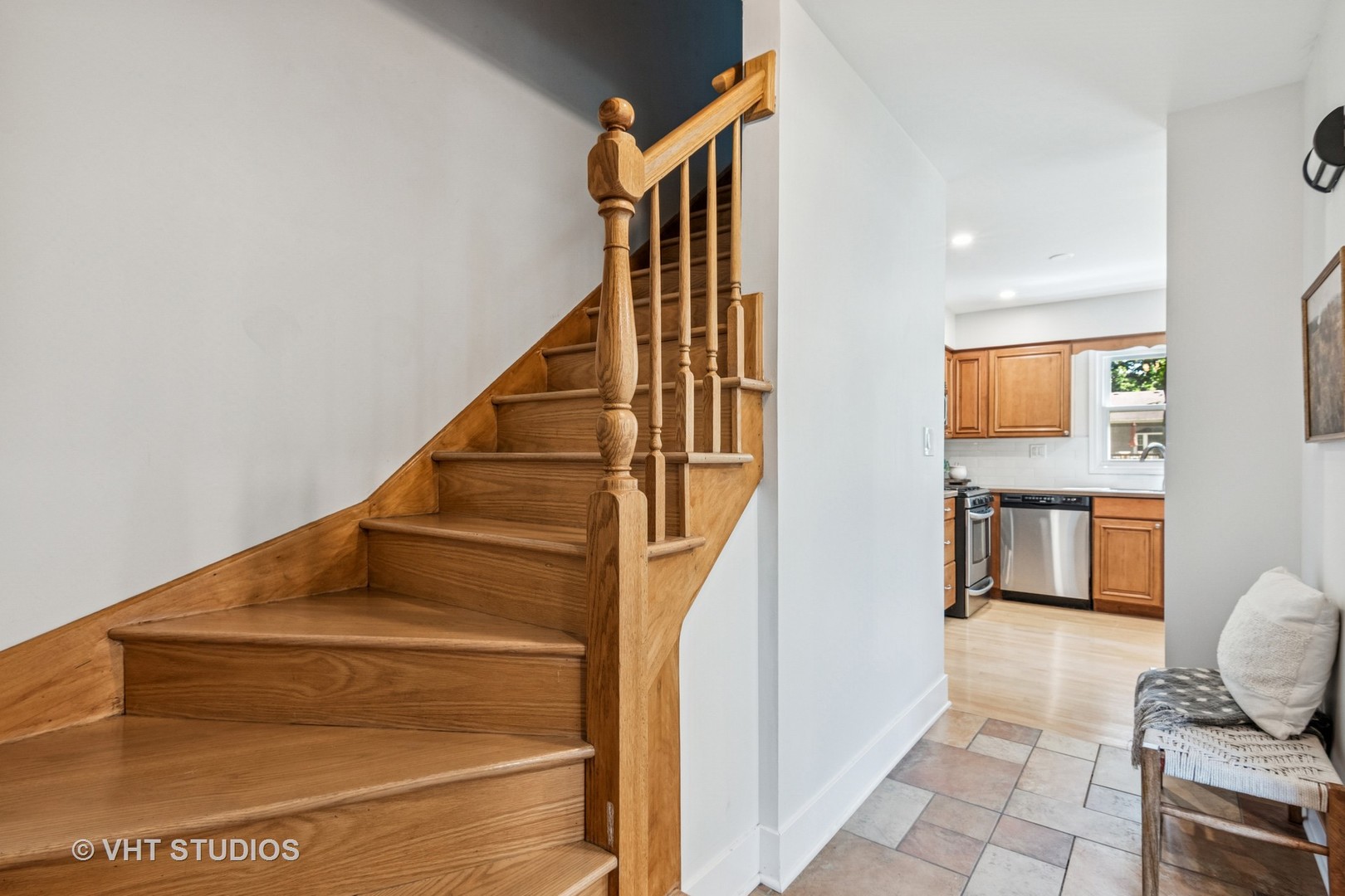 1575 Burning Trail Wheaton, IL 60189 - Photo 3 of 34 a view of entryway and hall