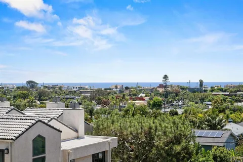 $1,629,000 | 957 Hygeia Avenue, Encinitas, CA 92024