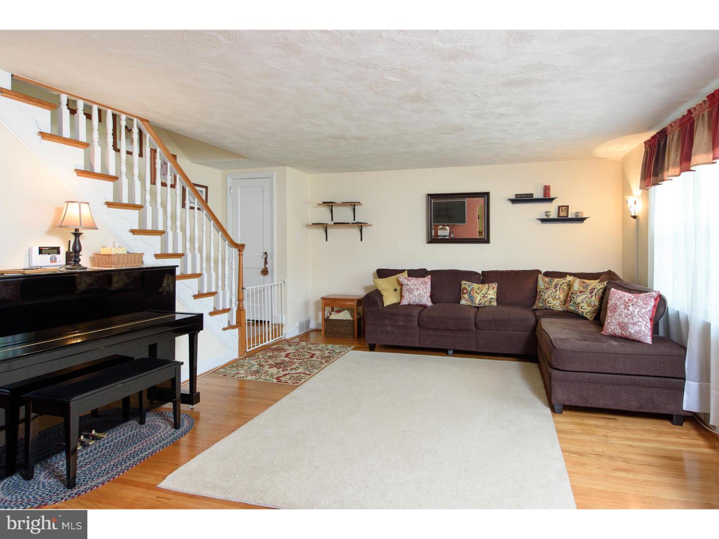 204 Brentwood Road Havertown, PA 19083 - Photo 4 of 25 Gallery Image 4