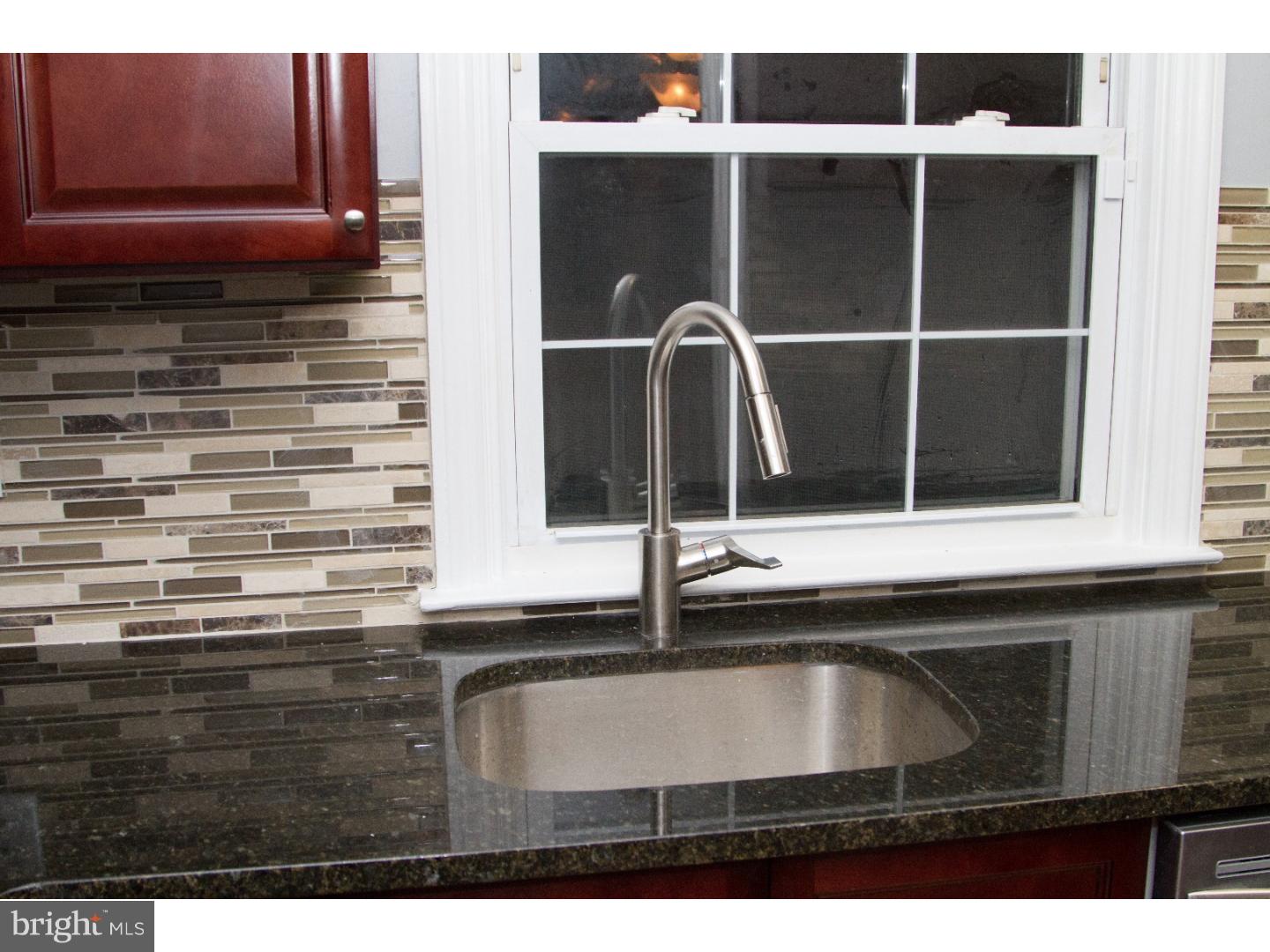 204 Brentwood Road Havertown, PA 19083 - Photo 8 of 25 Gallery Image 8
