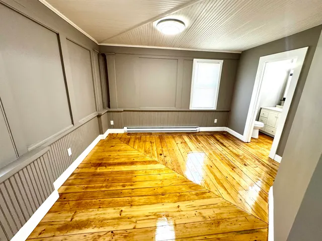 $499,900 | 23 Oak Street, Derry, NH 03038