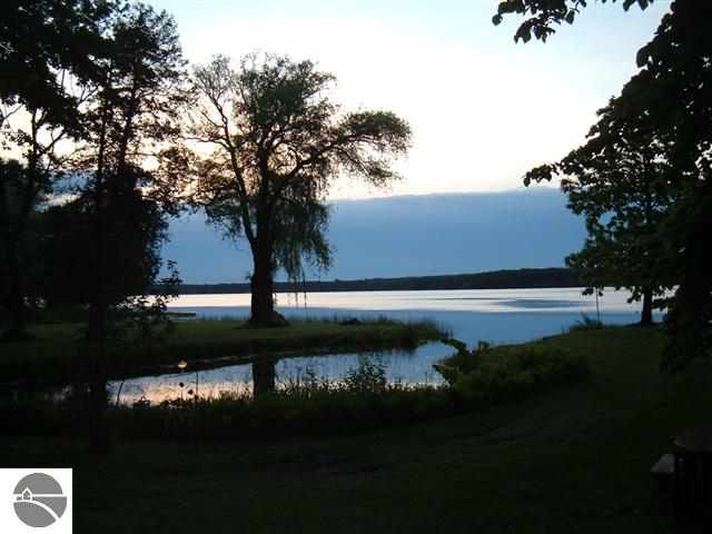 6535 Betsie River Road Interlochen, MI 49643 - Photo 4 of 19 1812548-3.JPG
