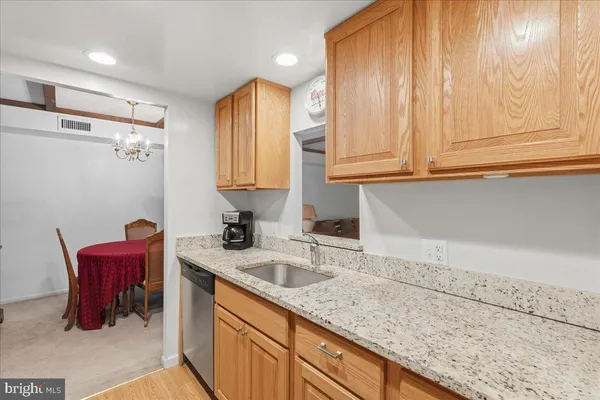 $245,000 | 137 Drummers Lane, Unit 137, Wayne, PA 19087