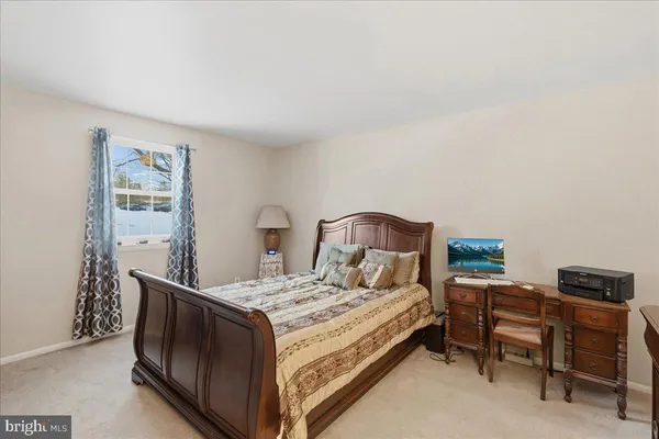 $245,000 | 137 Drummers Lane, Unit 137, Wayne, PA 19087