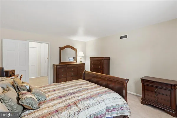 $245,000 | 137 Drummers Lane, Unit 137, Wayne, PA 19087