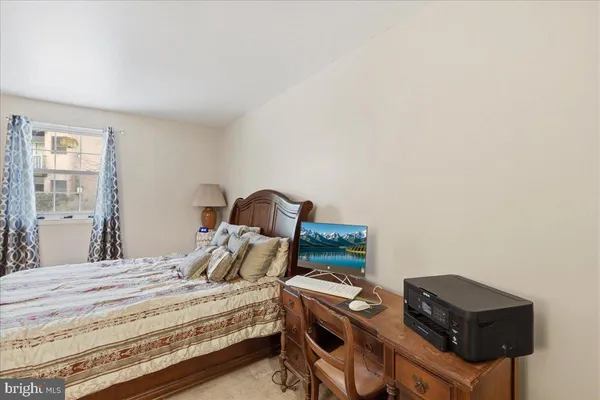 $245,000 | 137 Drummers Lane, Unit 137, Wayne, PA 19087