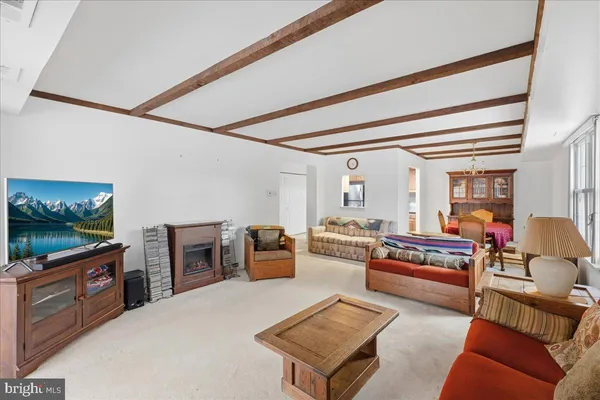 $245,000 | 137 Drummers Lane, Unit 137, Wayne, PA 19087