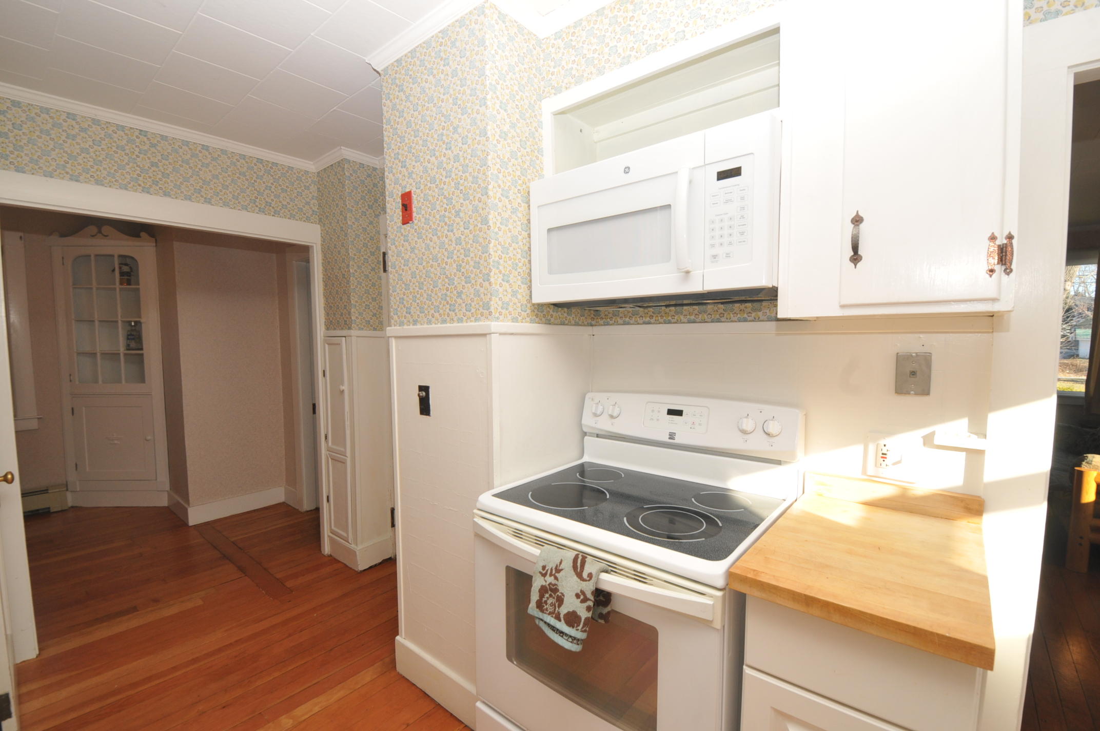 282 Maple Street Bangor, ME 04401 - Photo 27 of 74 DSC_1709