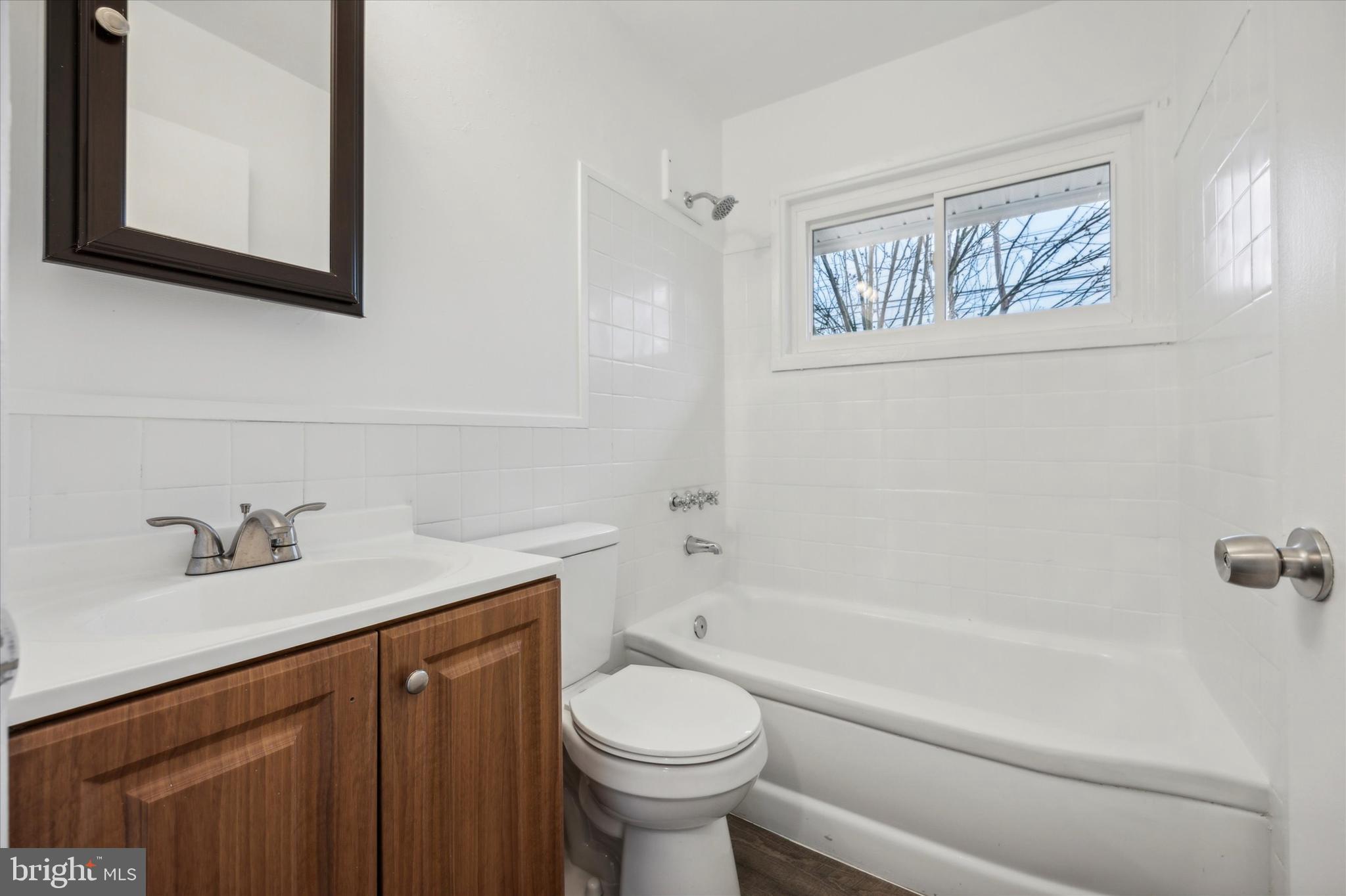 57 Quail Road Levittown, PA 19057 - Photo 16 of 35 Gallery Image 16