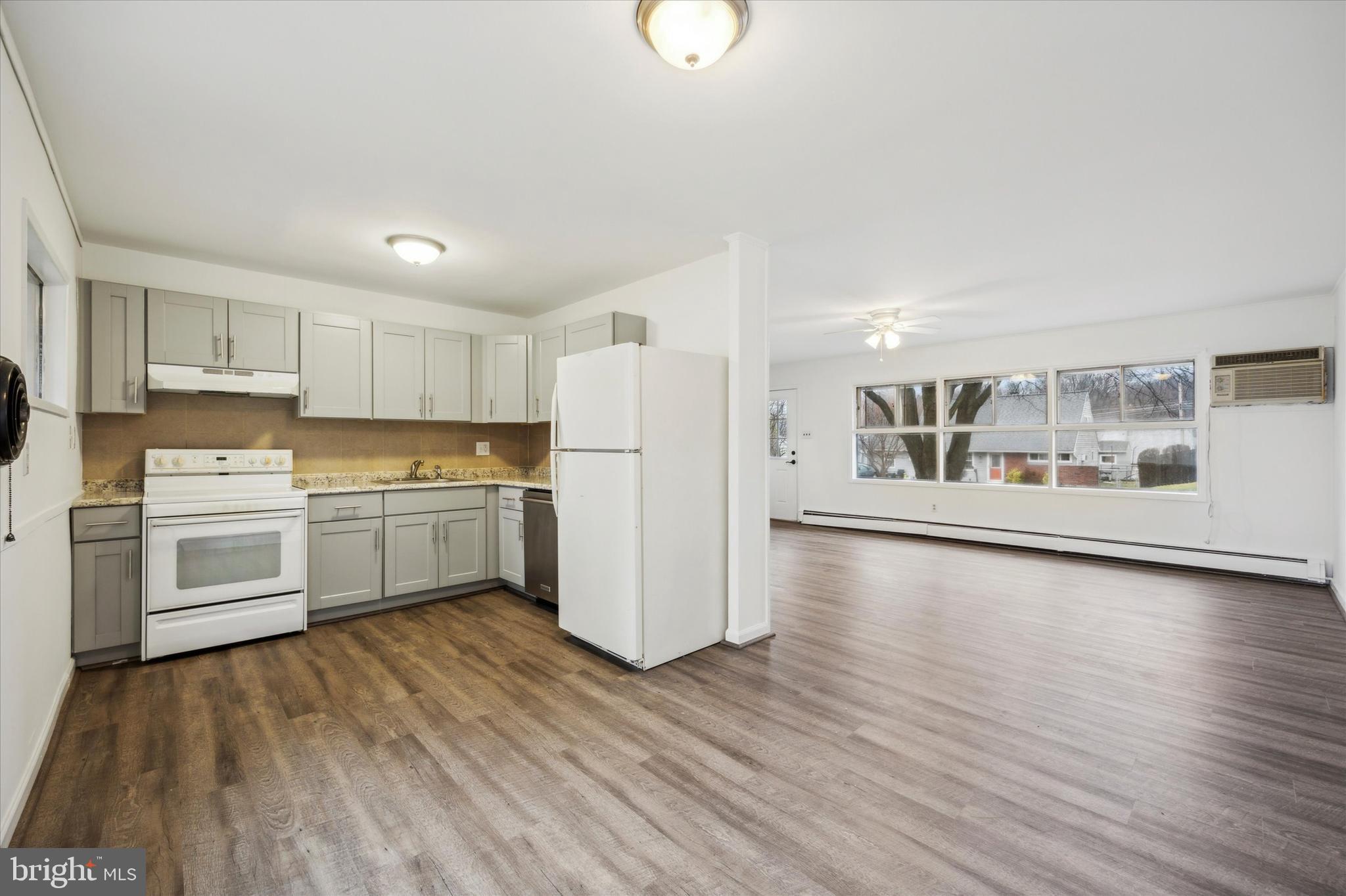 57 Quail Road Levittown, PA 19057 - Photo 7 of 35 Gallery Image 7