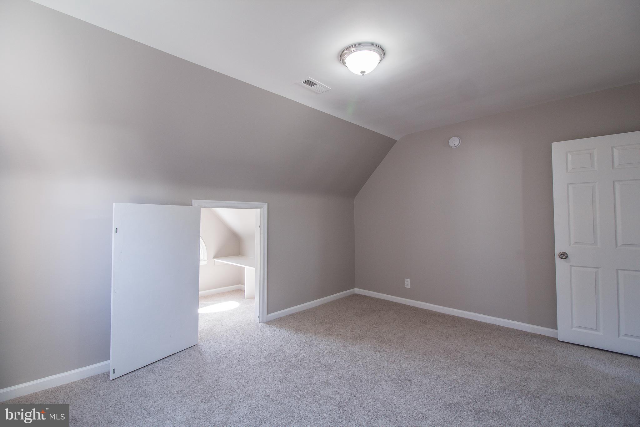 109 Kinship Road Baltimore, MD 21222 - Photo 10 of 19