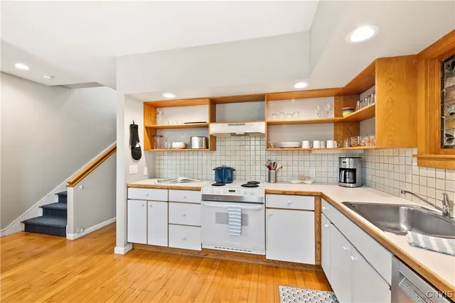 $5,000 | 18 East Genesee Street, Unit 1, Skaneateles, NY 13152