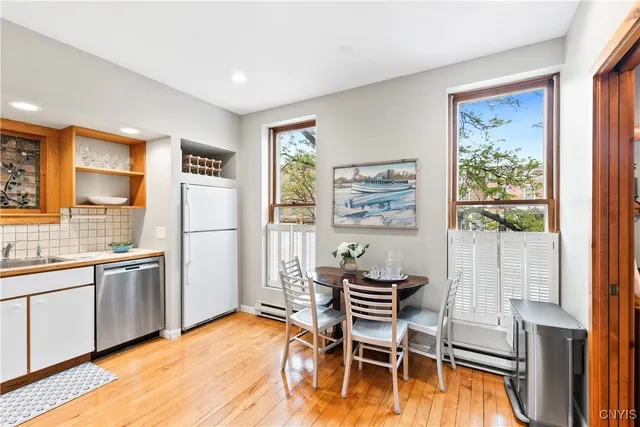 $5,000 | 18 East Genesee Street, Unit 1, Skaneateles, NY 13152