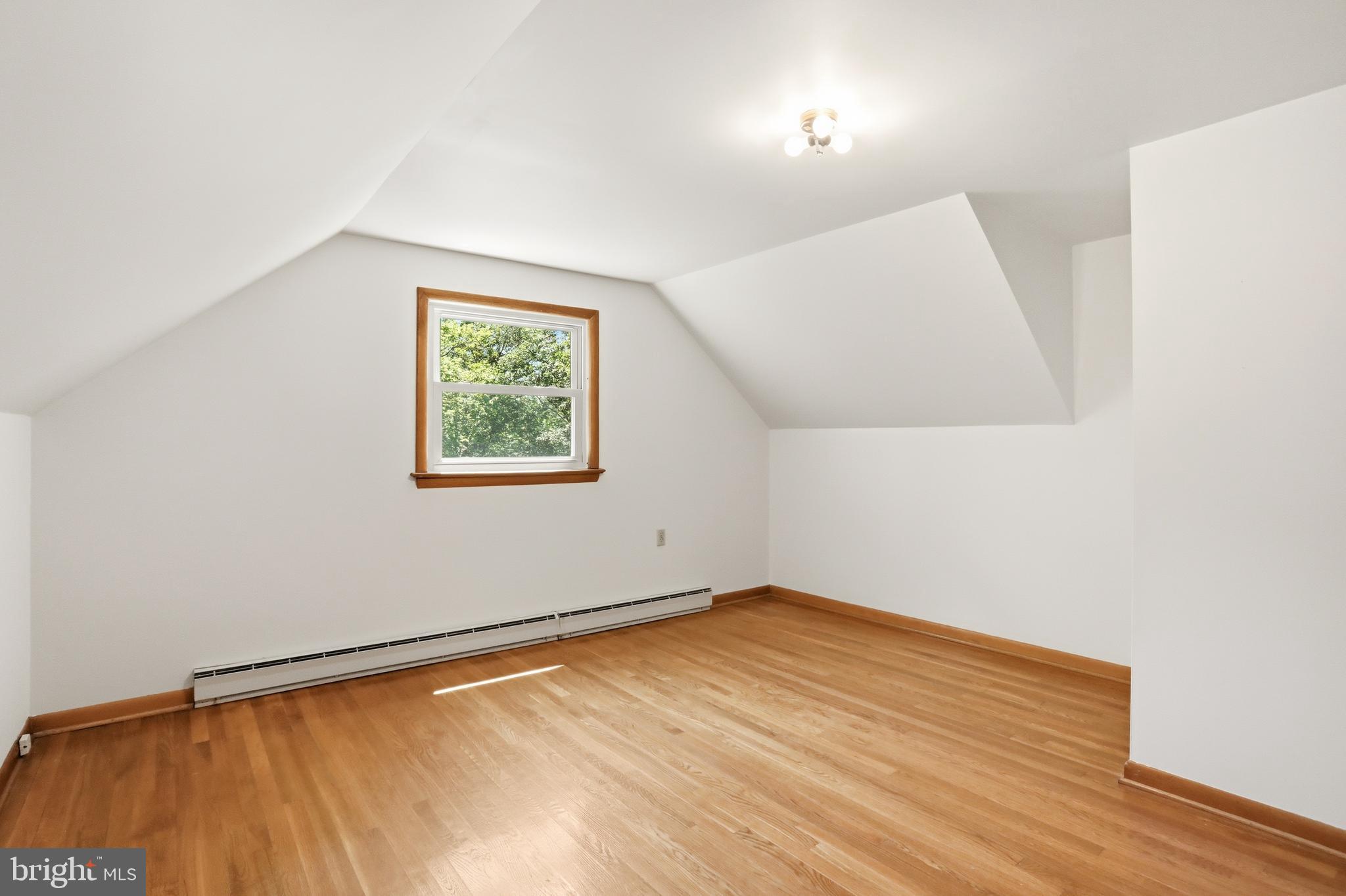 206 Dogwood Road Winchester, VA 22602 - Photo 29 of 39 Bedroom 5