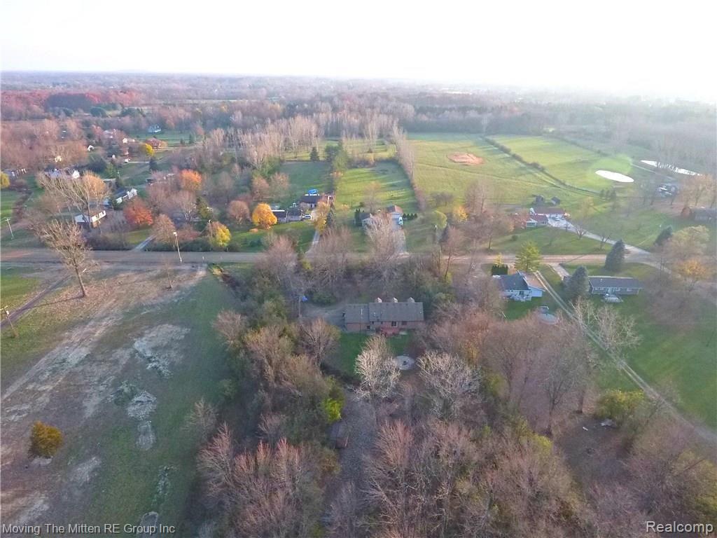 46634 Hull Road Belleville, MI 48111 - Photo 26 of 27 Gallery Image 26