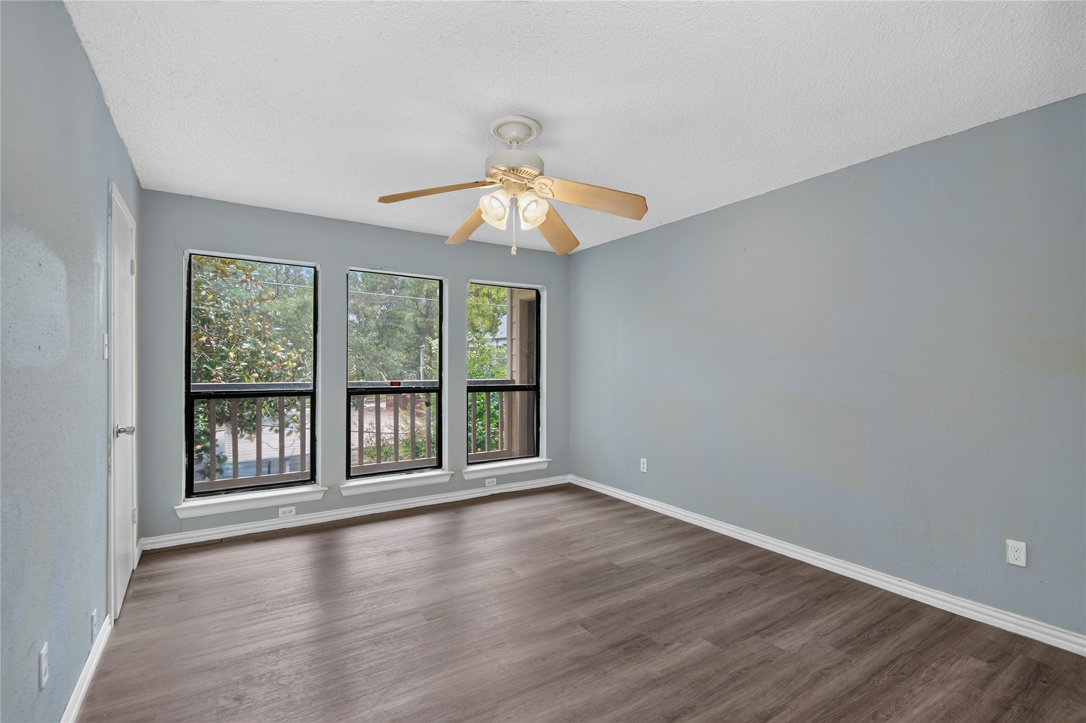 2277 South Kirkwood Road, Unit 910 Houston, TX 77077 - Photo 17 of 27