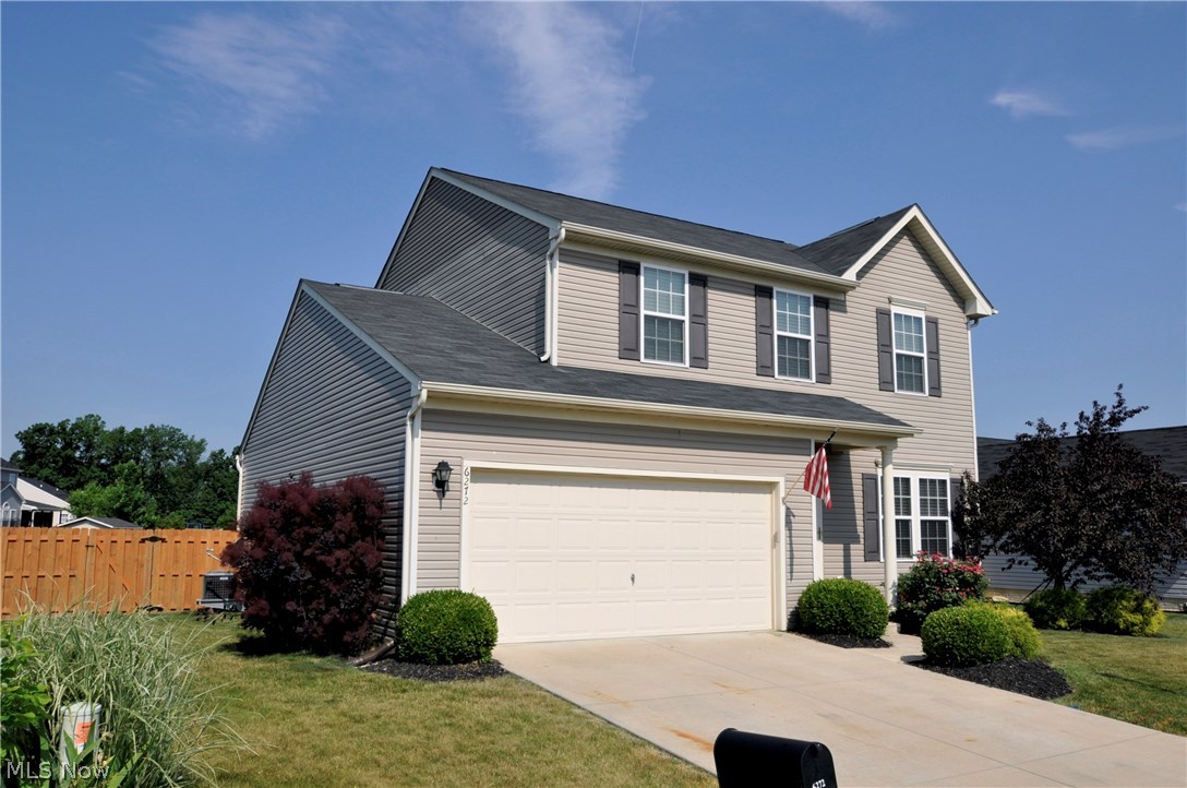 6272 Greenview Trail North Ridgeville, OH 44039 - Photo 3 of 31