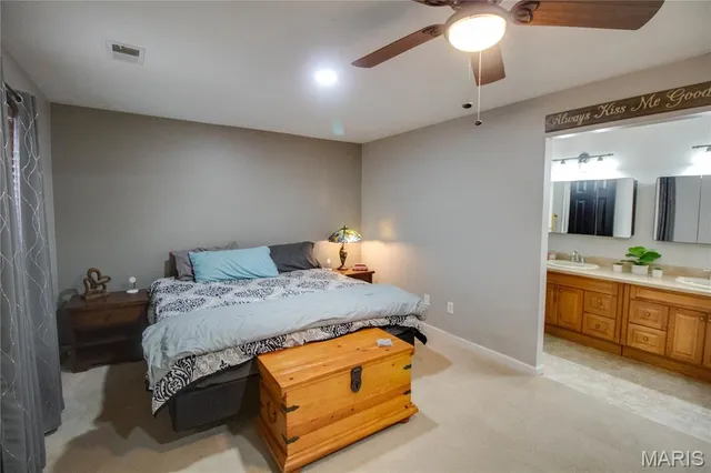 $260,000 | 22 Islander Drive, Brighton, IL 62012