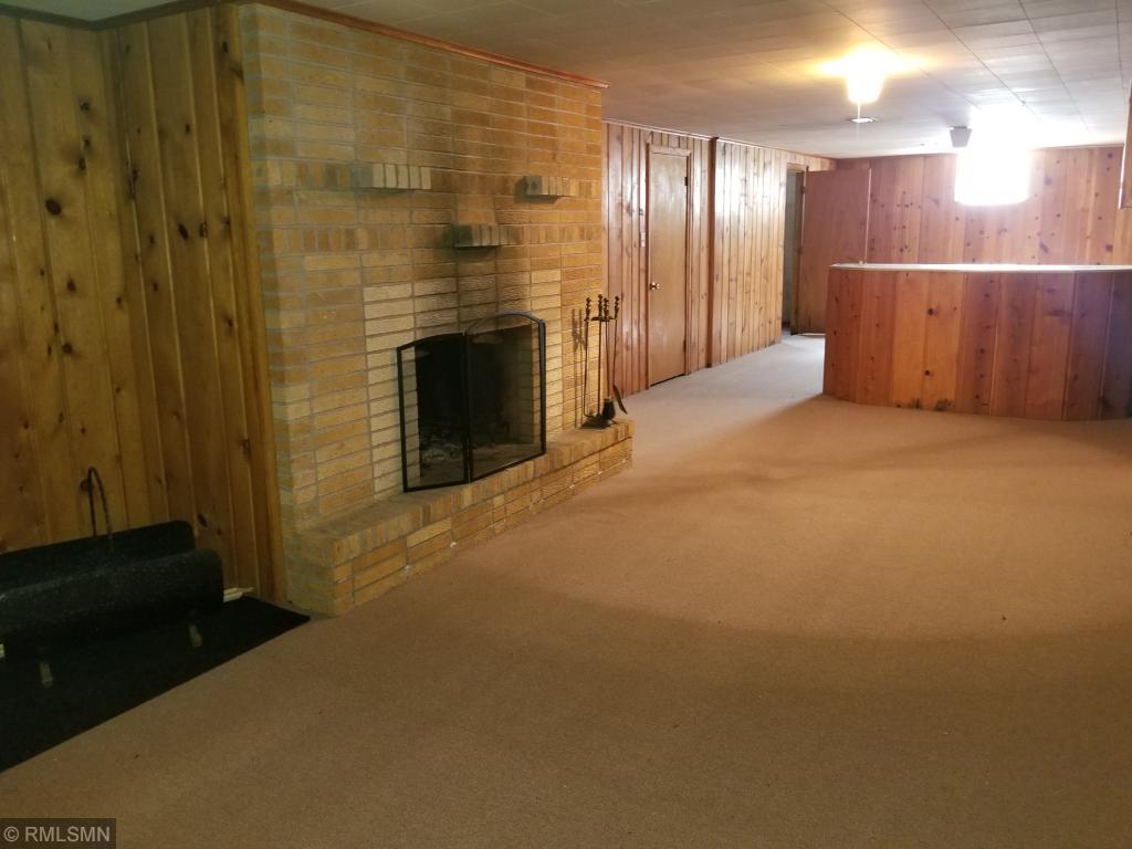 2088 Midlothian Road Roseville, MN 55113 - Photo 15 of 18 Gallery Image 15