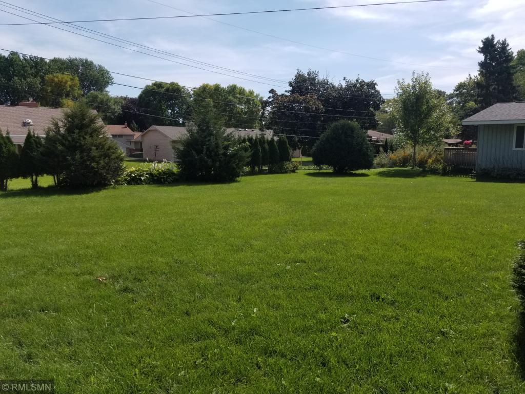 2088 Midlothian Road Roseville, MN 55113 - Photo 18 of 18 Gallery Image 18
