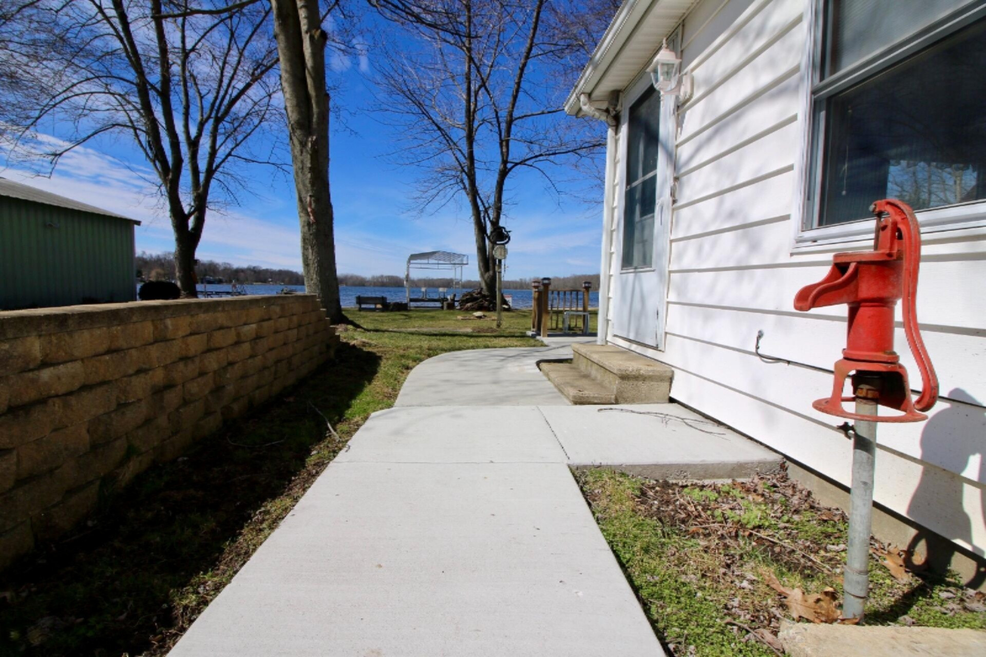 62 Baseline Road Gobles, MI 49055 - Photo 6 of 30 FullSizeRender_19