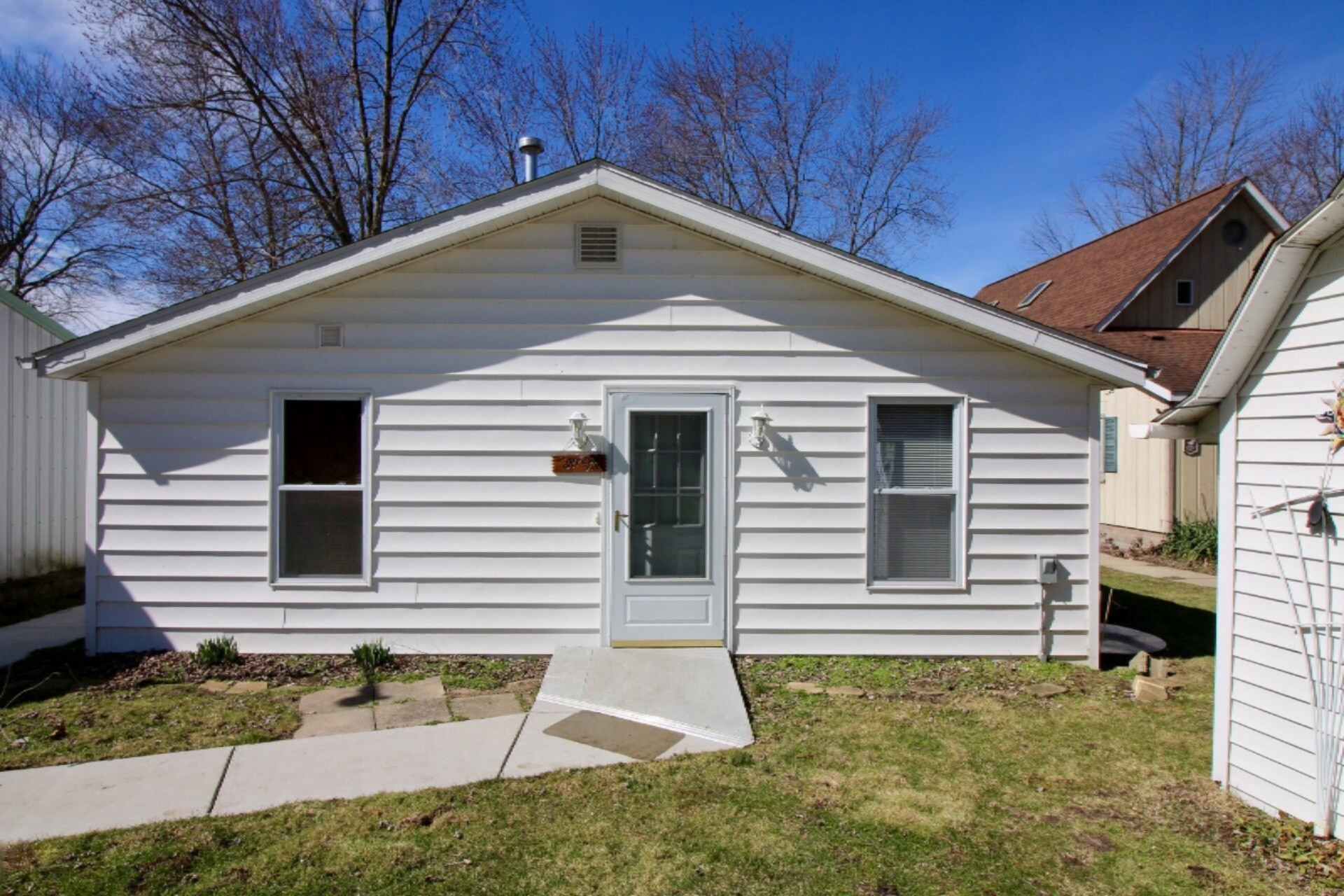 62 Baseline Road Gobles, MI 49055 - Photo 8 of 30 FullSizeRender_22