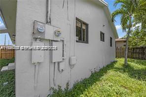 303 Northwest 7th Street, Unit 12 Hallandale Beach, FL 33009 - Photo 4 of 18