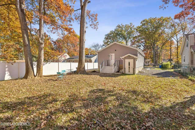 $695,000 | 1569 Holly Road, North Brunswick, NJ 08902