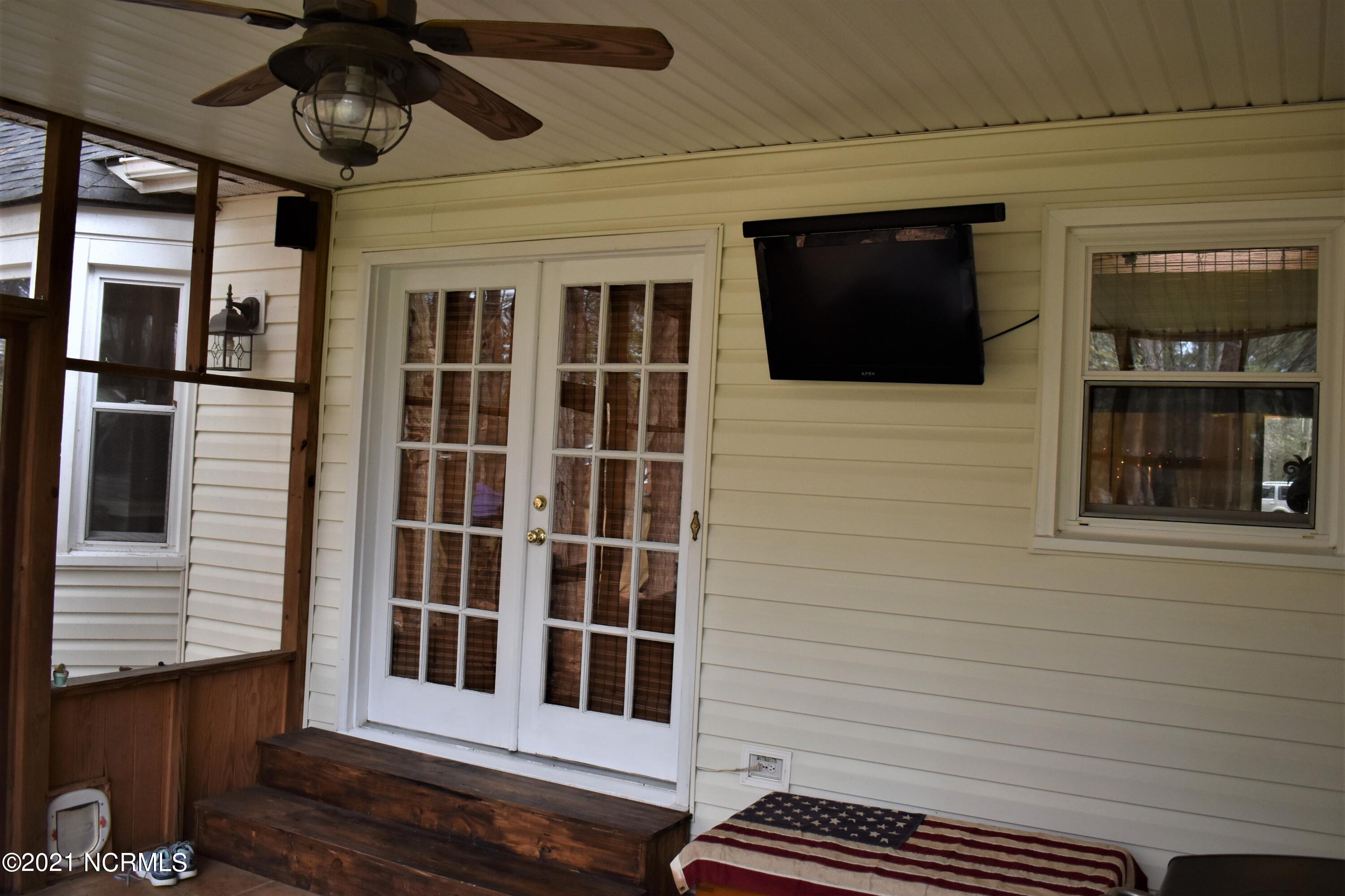 1704 Ridgeway Street West Wilson, NC 27893 - Photo 22 of 24 Screen Porch 1