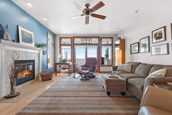 $375,000 | 5323 Sunset Bluff Drive, Unit 1, Green Bay, WI 54311