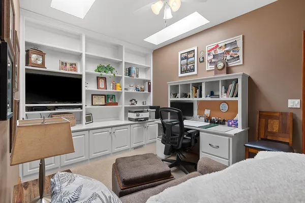 $375,000 | 5323 Sunset Bluff Drive, Unit 1, Green Bay, WI 54311