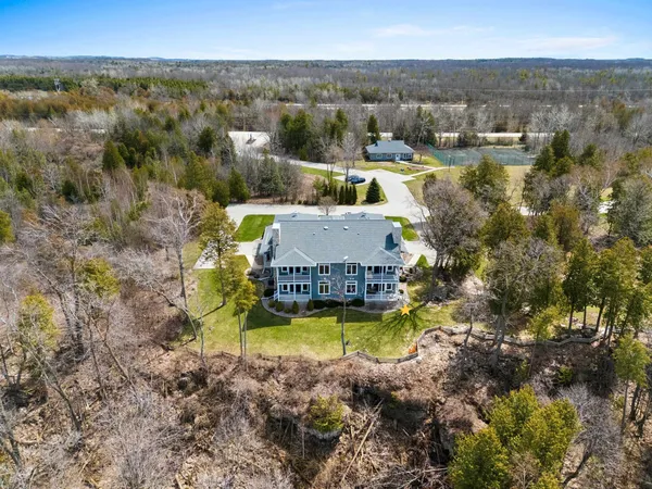 $375,000 | 5323 Sunset Bluff Drive, Unit 1, Green Bay, WI 54311