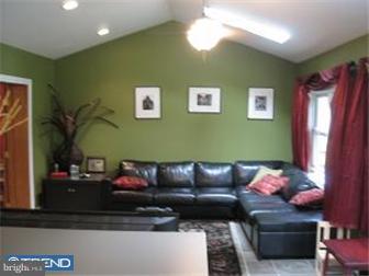 1032 Cardinal Road Audubon, PA 19403 - Photo 7 of 12 Gallery Image 7