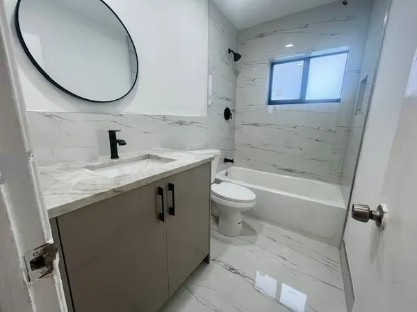 $975,000 | 4040 Northwest 31st Terrace, Lauderdale Lakes, FL 33309
