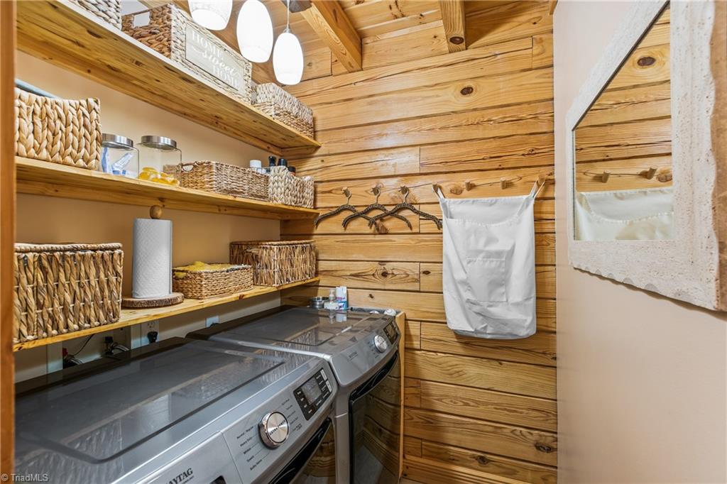 450 Pat Irwin Road Pilot Mountain, NC 27041 - Photo 20 of 48