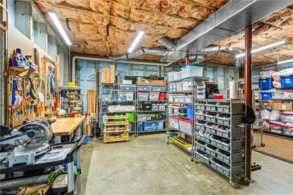 450 Pat Irwin Road Pilot Mountain, NC 27041 - Photo 32 of 48