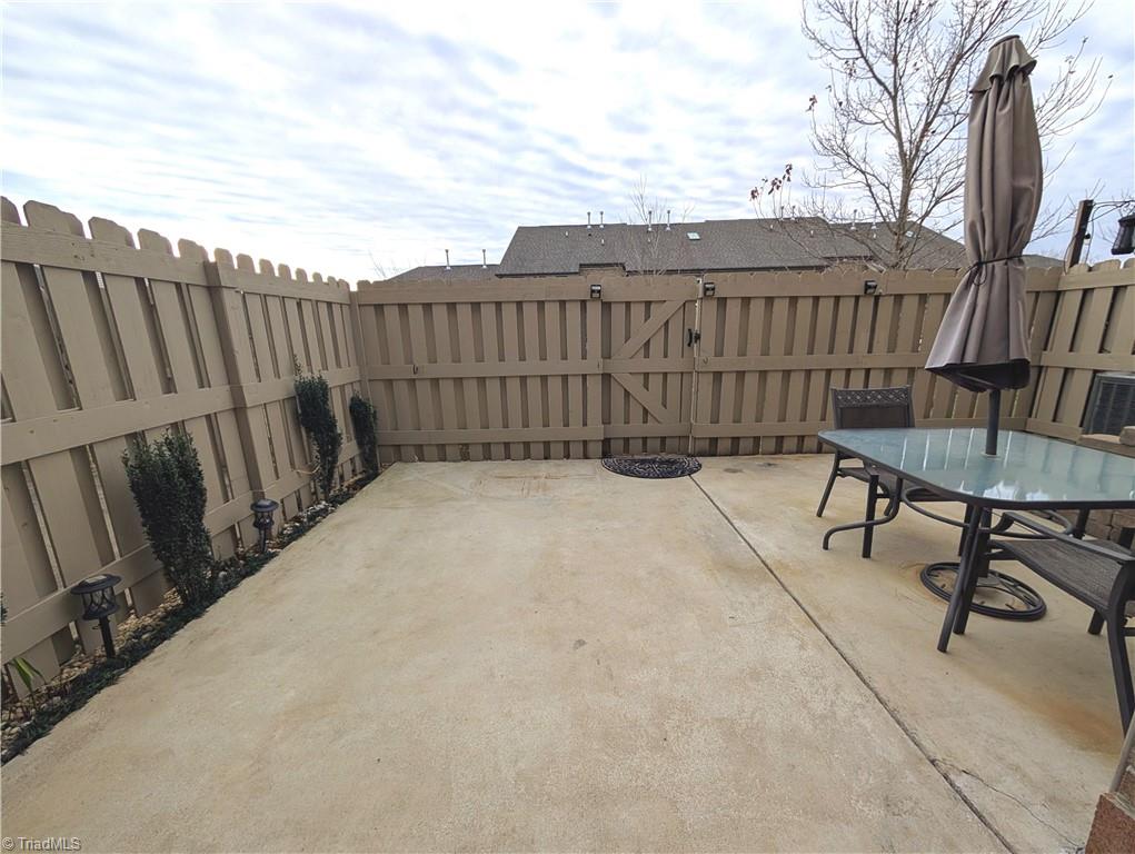 716 Carneros Circle High Point, NC 27265 - Photo 28 of 34