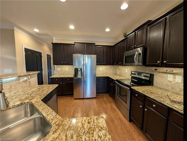 $1,995 | 716 Carneros Circle, High Point, NC 27265