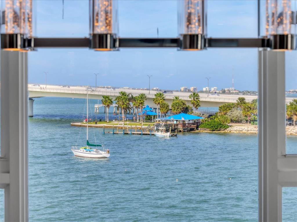 226 Golden Gate Point, Unit 44 Sarasota, FL 34236 - Photo 33 of 65