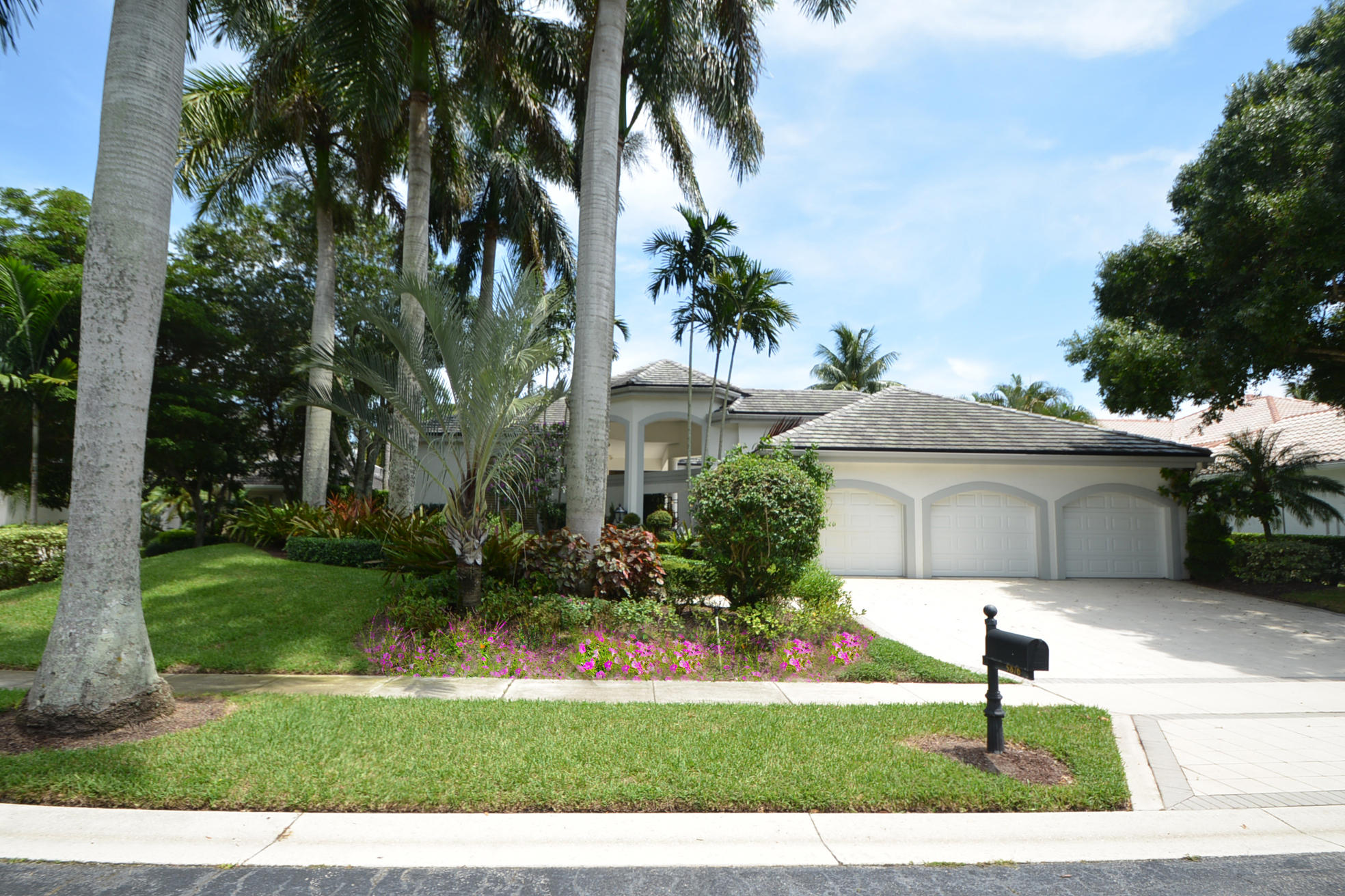 5876 Northwest 26th Court Boca Raton, FL 33496 - Photo 3 of 47 DSC_7861