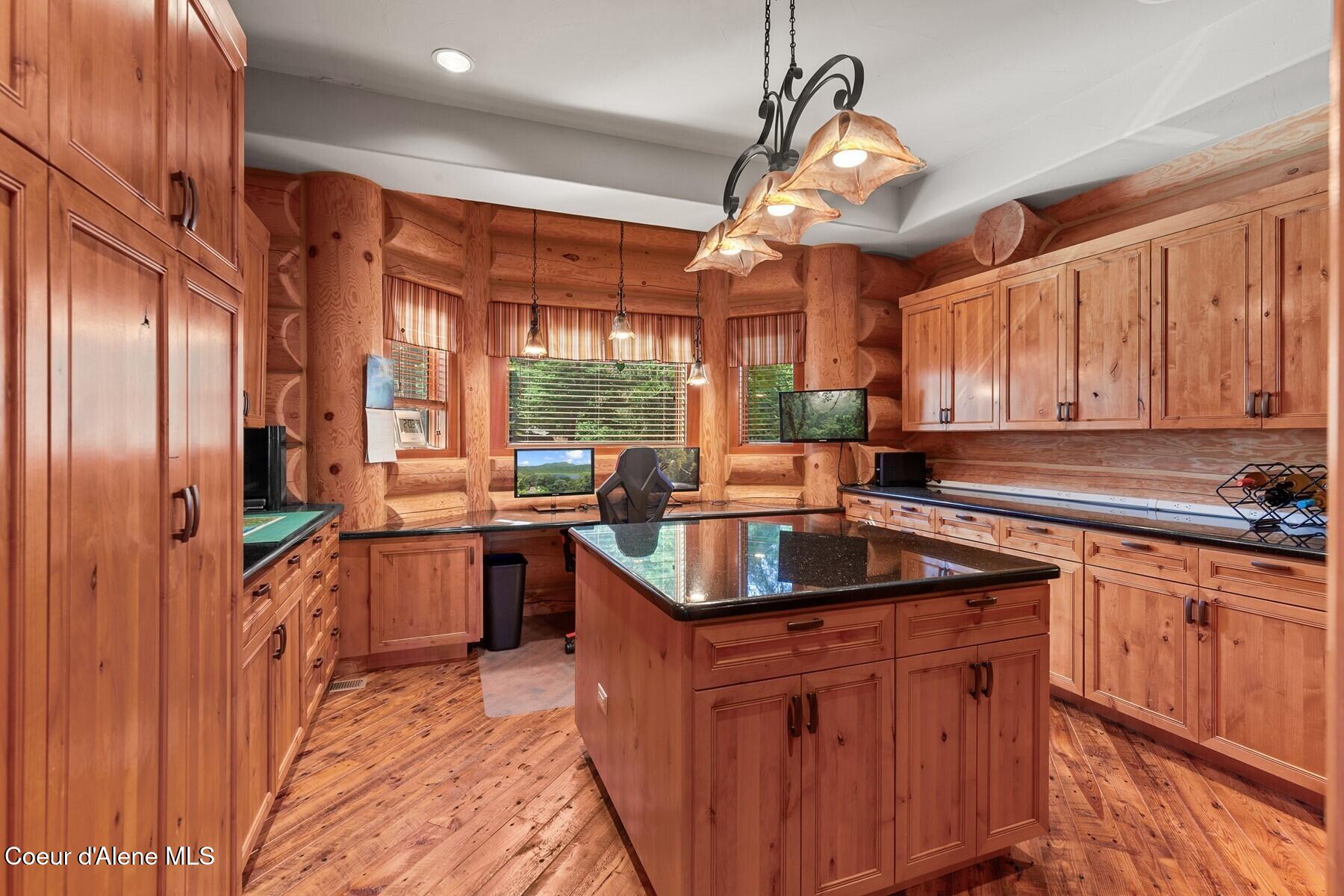 18869 South Trekker Woods Road Coeur D'Alene, ID 83814 - Photo 13 of 76 Gorgeous Gourmet Kitchen