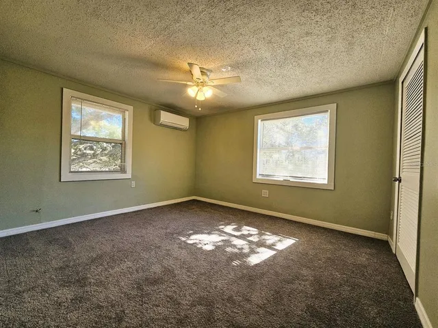 $1,550 | 538 Orange Street, Mascotte, FL 34753